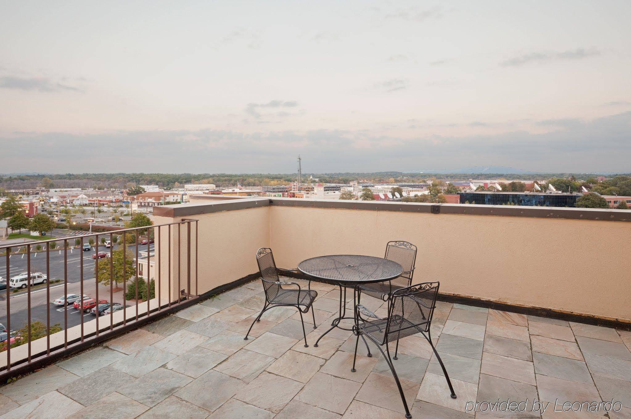 Holiday Inn Boston - Dedham Hotel & Conference Center By Ihg Exterior foto