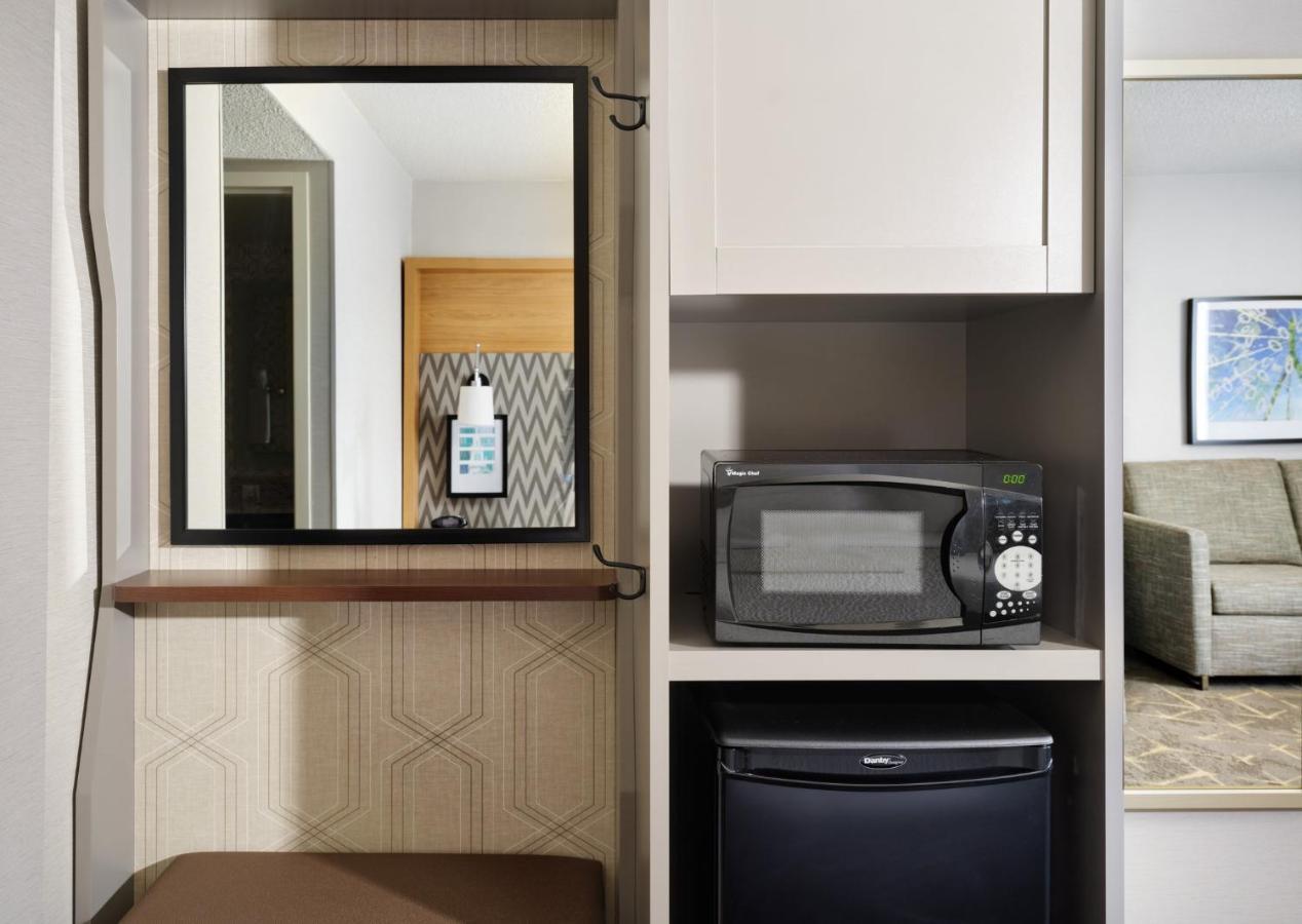 Holiday Inn Boston - Dedham Hotel & Conference Center By Ihg Exterior foto