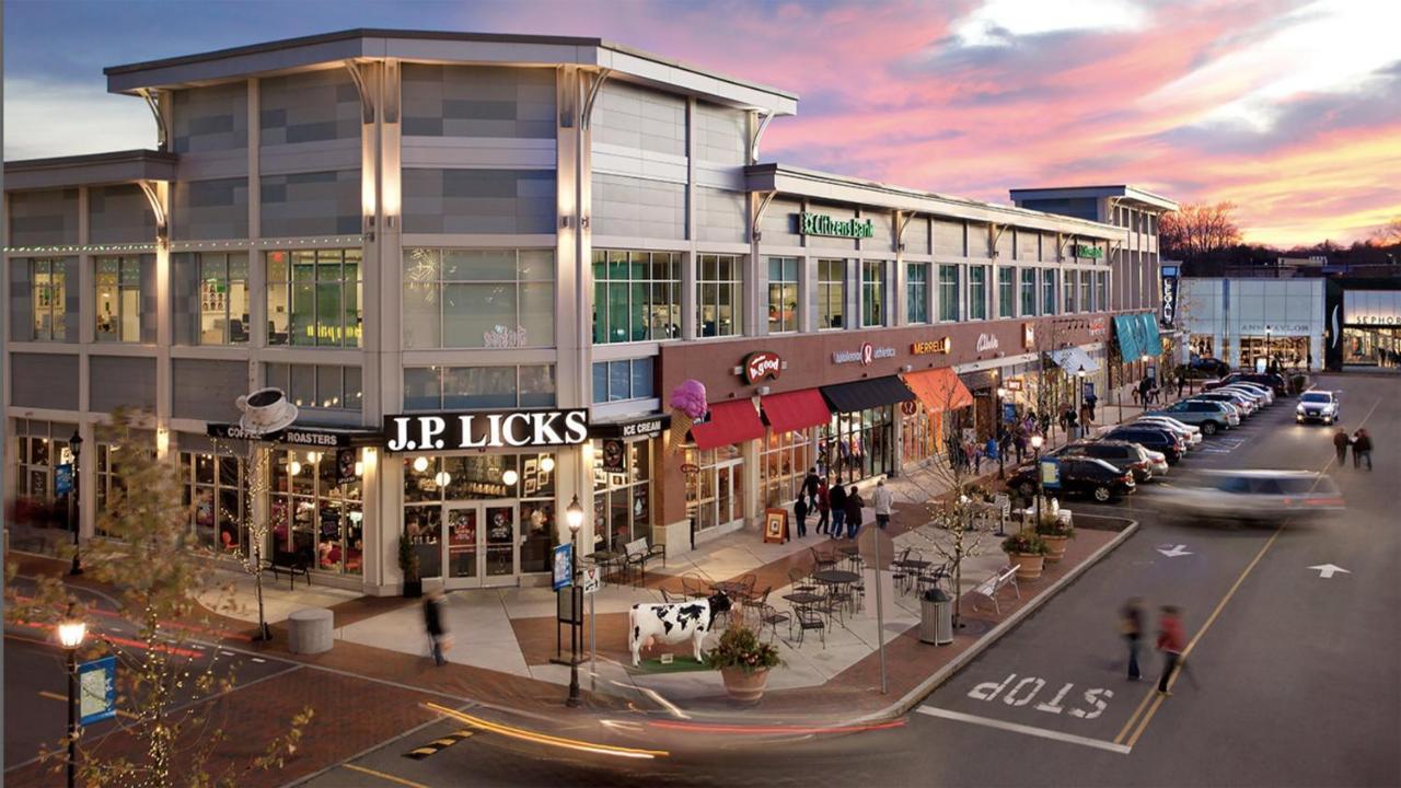 Holiday Inn Boston - Dedham Hotel & Conference Center By Ihg Exterior foto
