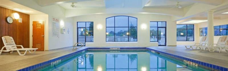 Holiday Inn Boston - Dedham Hotel & Conference Center By Ihg Exterior foto